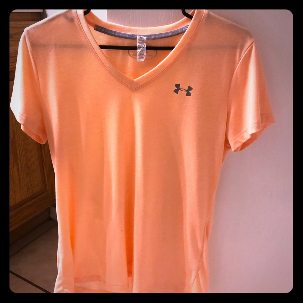 Underarmour tee